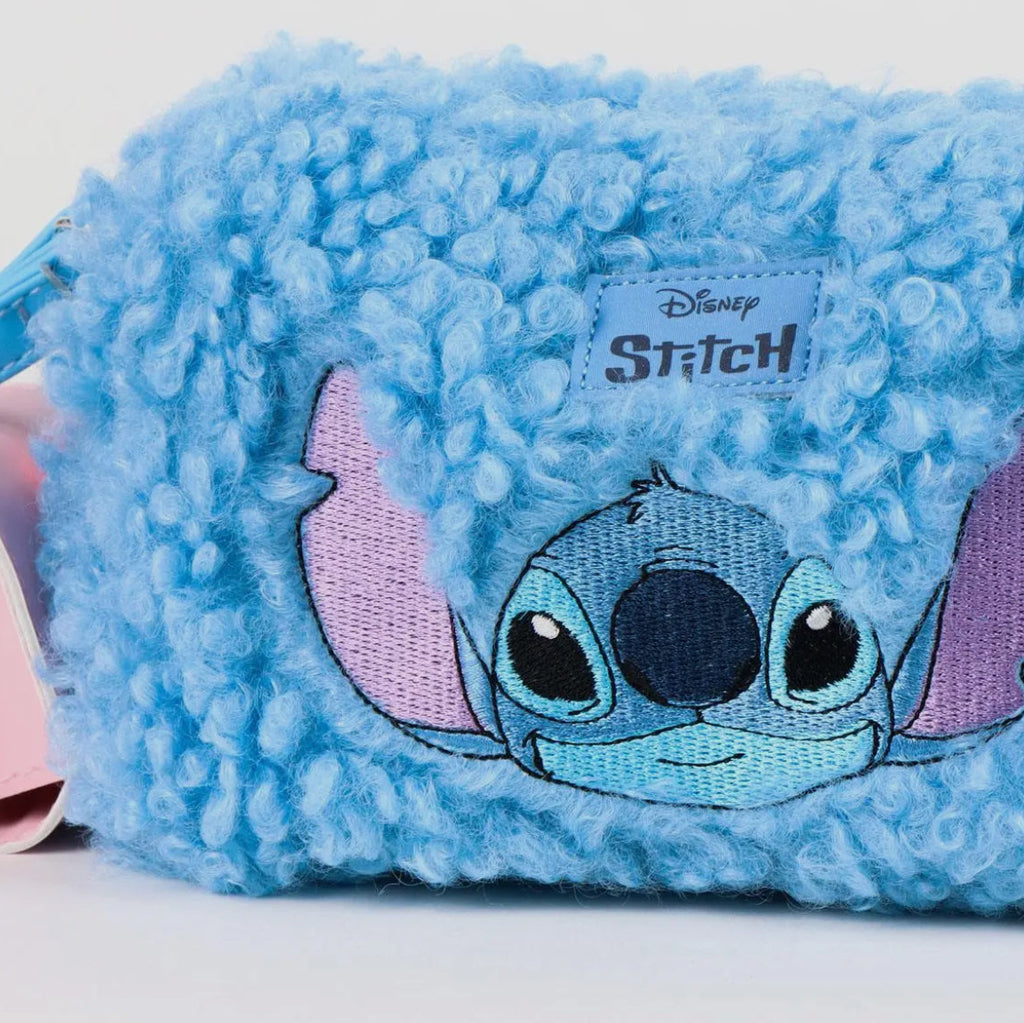 Trousse Stitch peluche – “Best Cuddle Buddy” 💙